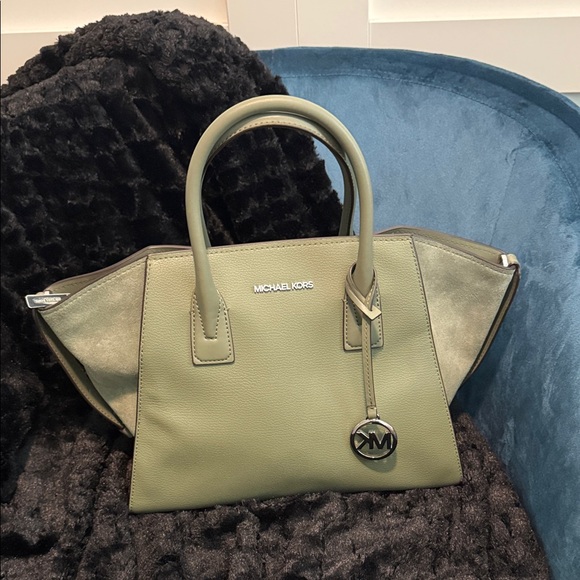 Michael Kors Olive Green Leather Satchel with Logo Charm - Picture 14 of 14